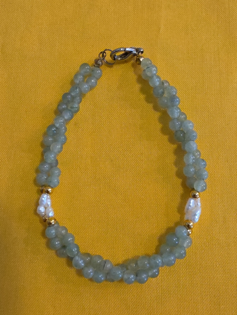 Vintage Twisted Jade Bead & Freshwater Pearl Clasp Bracelet ▪︎ Costume Jewelry
